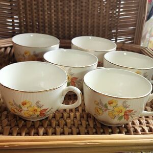 Vintage Lot Of 6 Homer Laughlin 'Susan' Pattern Yellow Floral